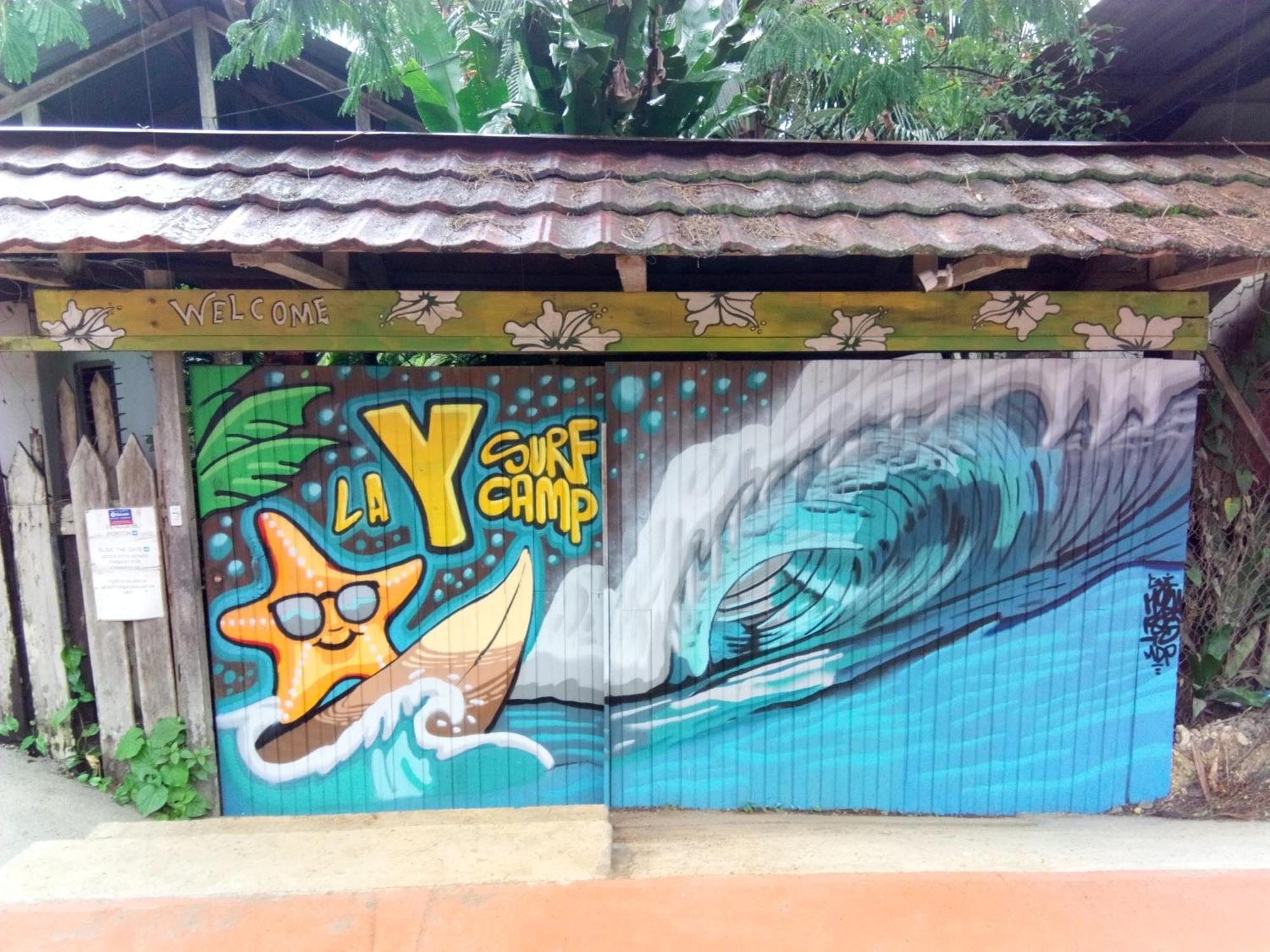 La Y Surf Camp Hotel Bocas del Toro Exterior photo